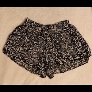 Cute flowy boutique shorts